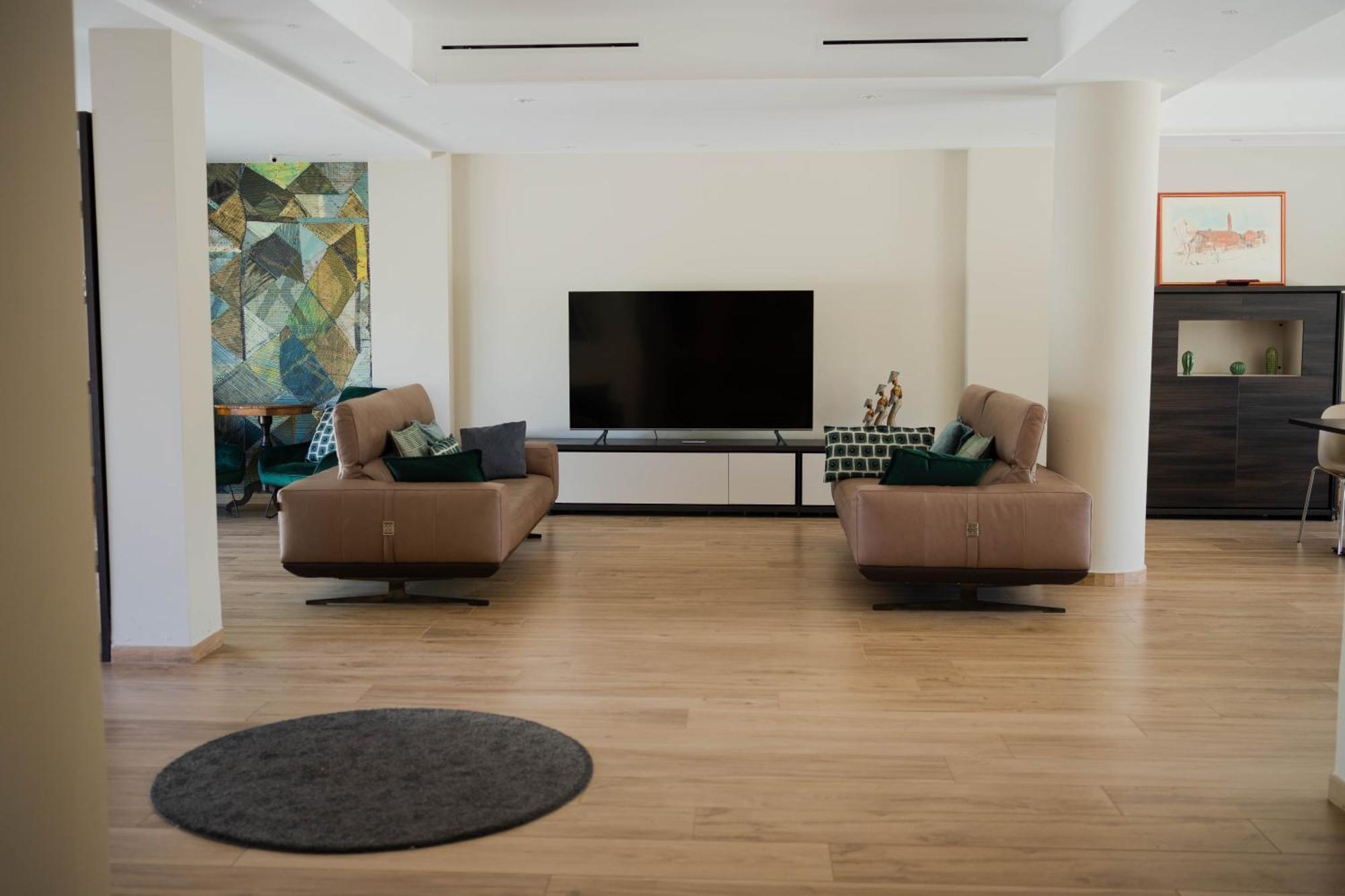 Erada Guest house